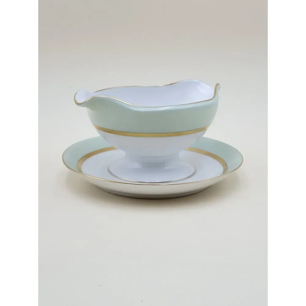 Tirschenreuth Clyde 4245 Gravy Boat with plate Medium Mint Green Porcelain